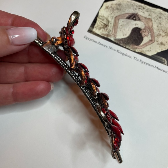 Vintage Red Sparkly Bejeweled Feather Shaped Duckbill Hair Clip - Picture 6 of 7